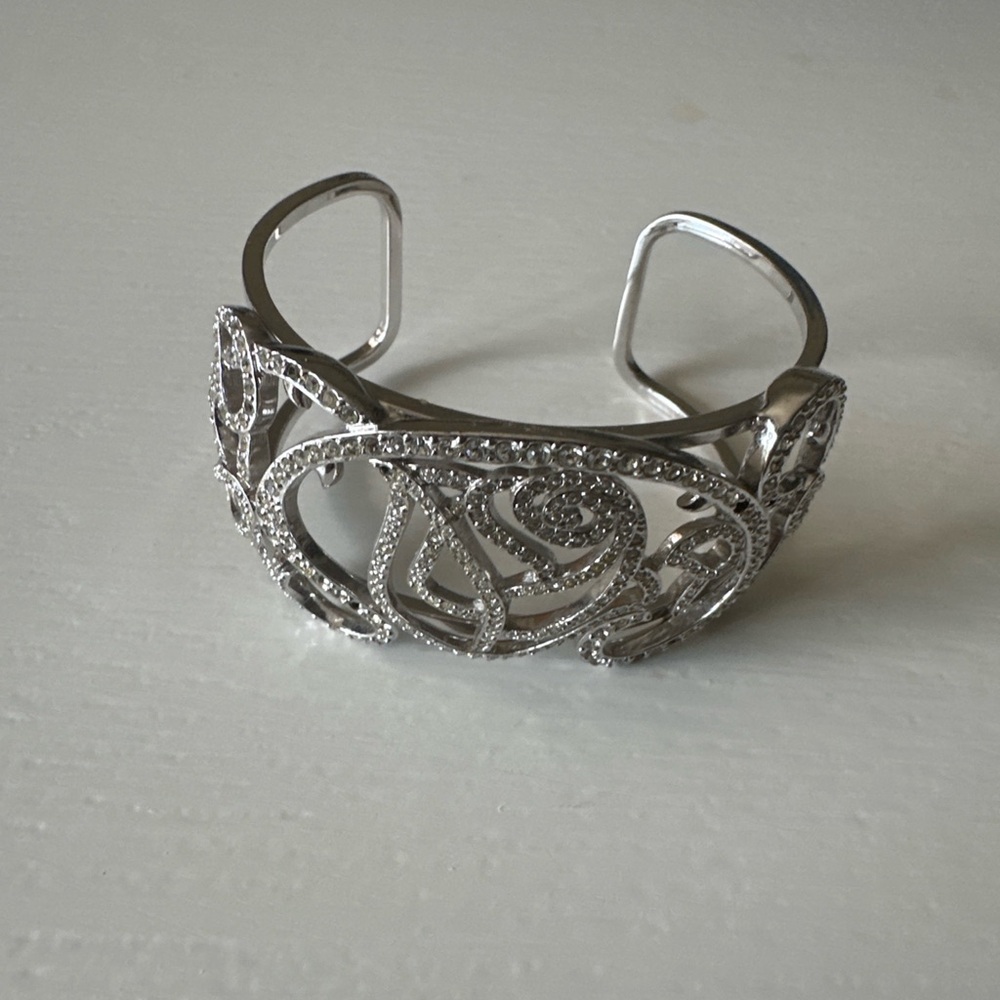 Elegant Silver Cuff Bracelet